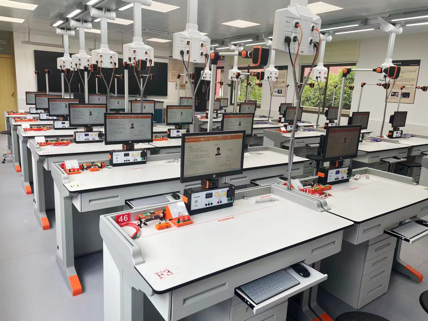 奉贤区育秀实验学校-7