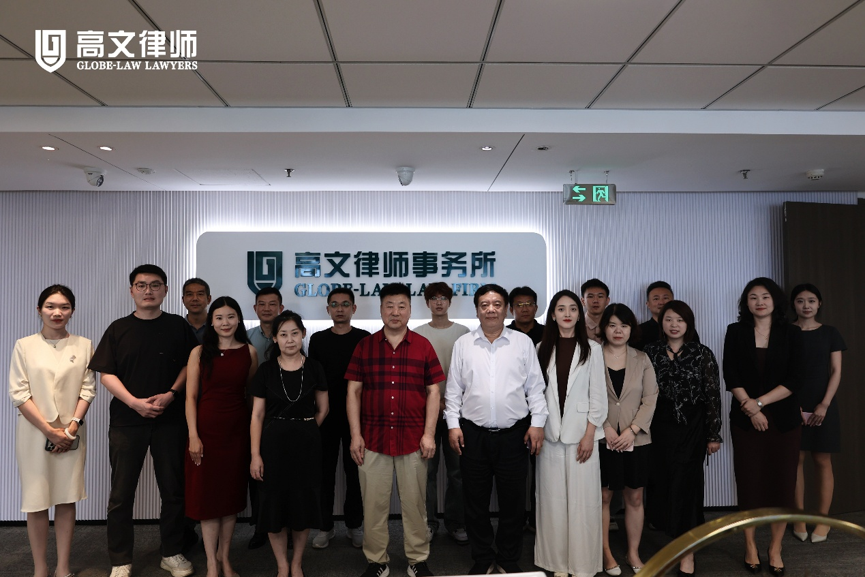 《中国创作者版权法律风险管理报告》在京发布—— 破解数智时代文创版权痛点