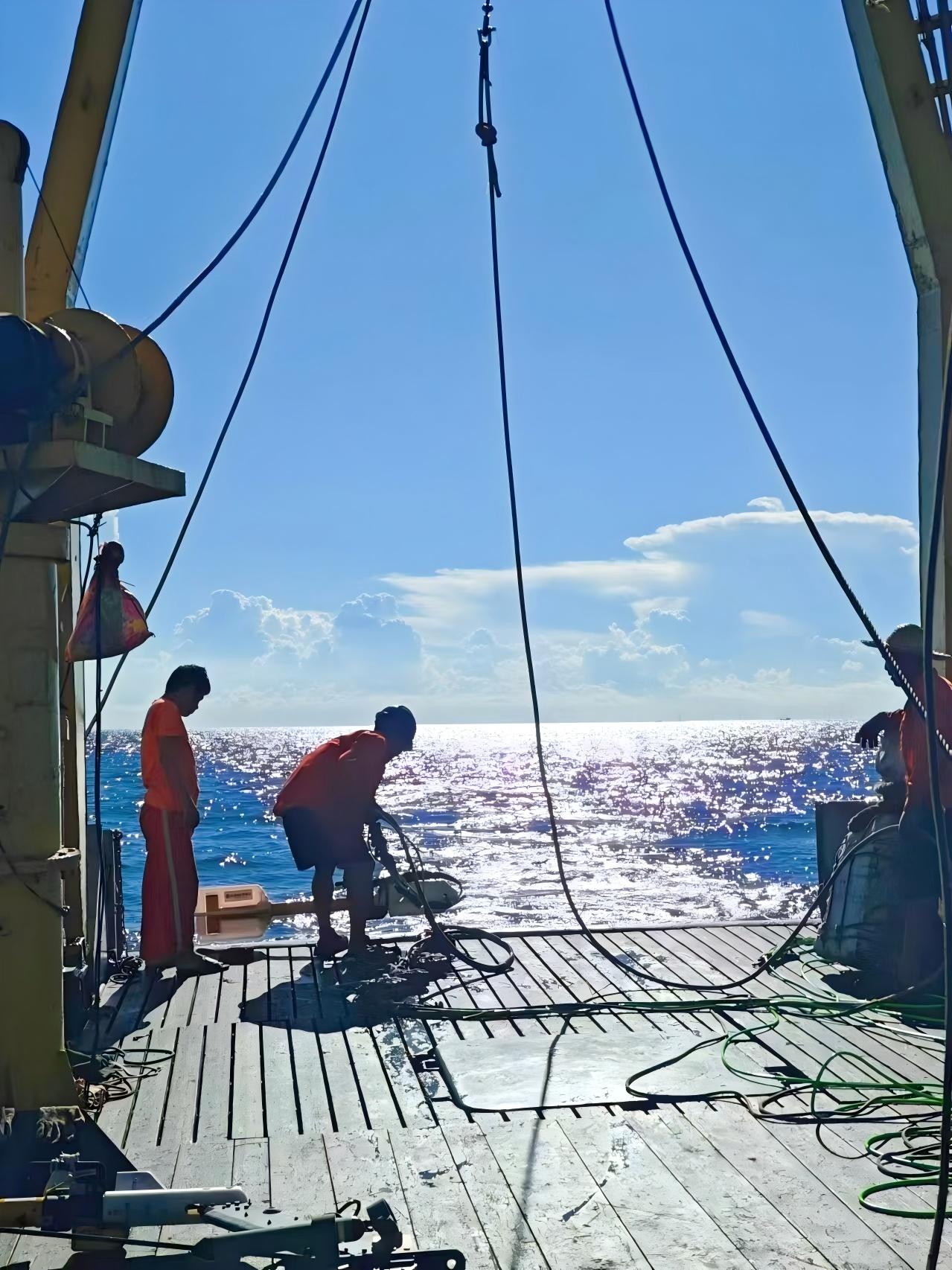 First domestic underwater buried explosive detection and disposal project