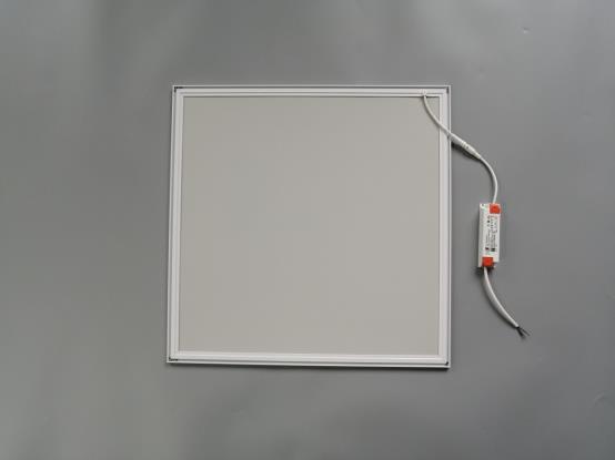 LEDpanel-60x60cm-4000K-140lmw,24watt