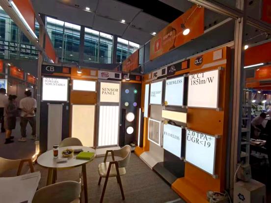 Wearehere：The133thCantonFair-YXWLEDpanellightChinafactory.
