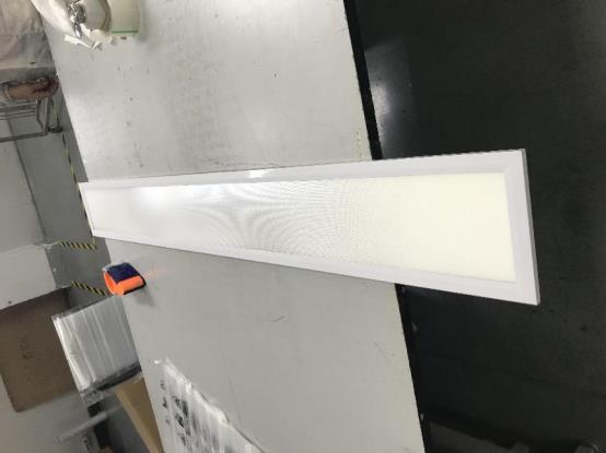 185x1495x10mm-LEDpanellight-UGR16-4000K-130lmw,22watt