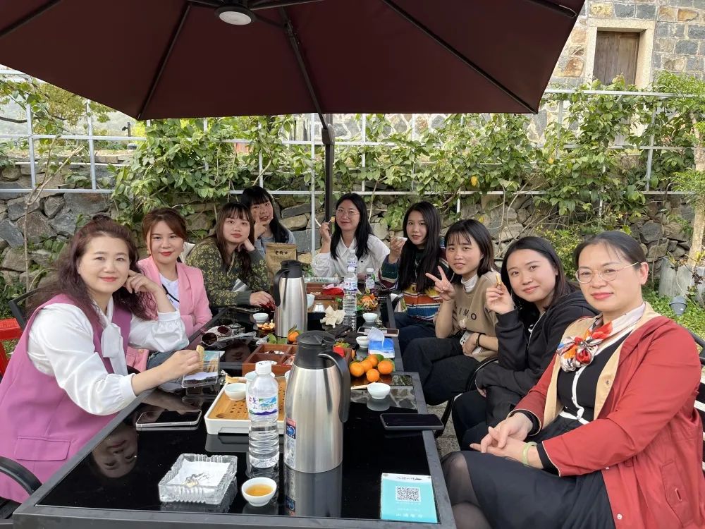 春日美好，因你绽放——致敬最美的鸿源女神