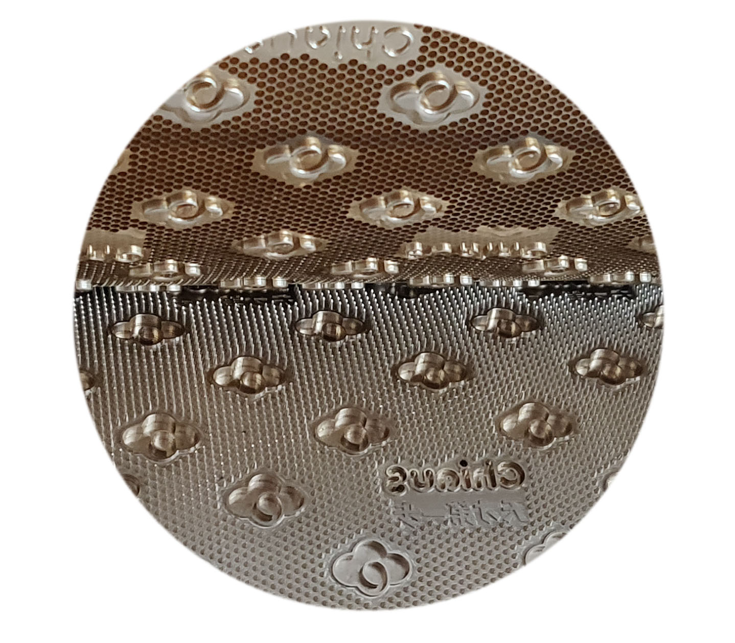 有钢辊、铜辊、羊毛辊可供选择，辊面长度可做到2米