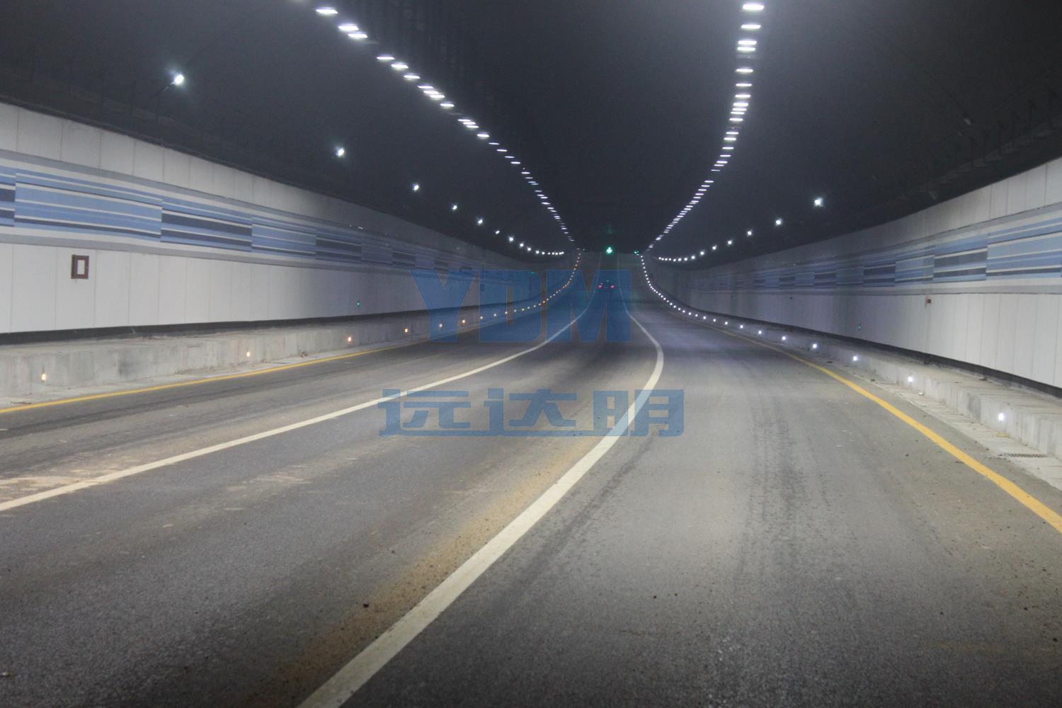 2011.07隧道有源道钉深圳北站-2011.07隧道有源道钉05