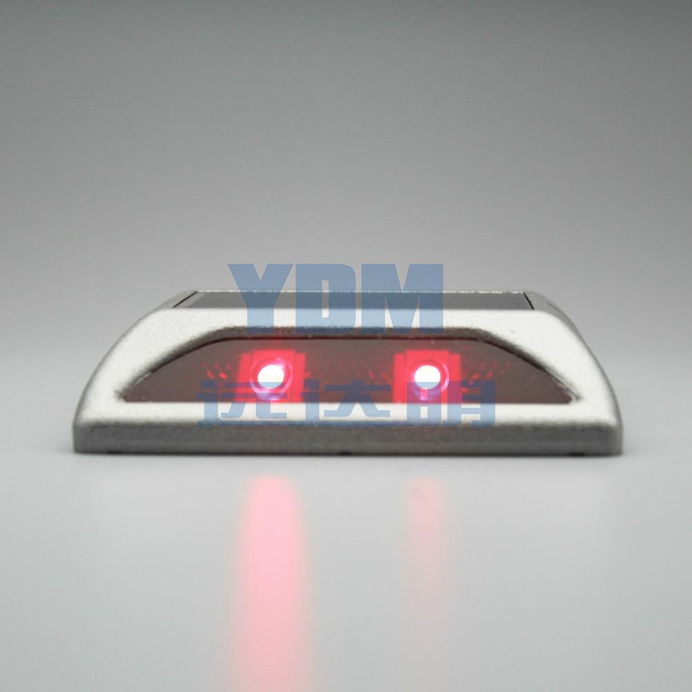 铸铝太阳能道钉125电池可更换-05