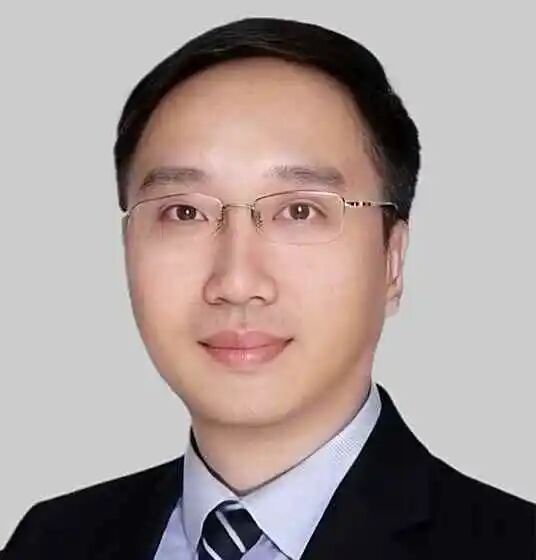 王毅.jpeg