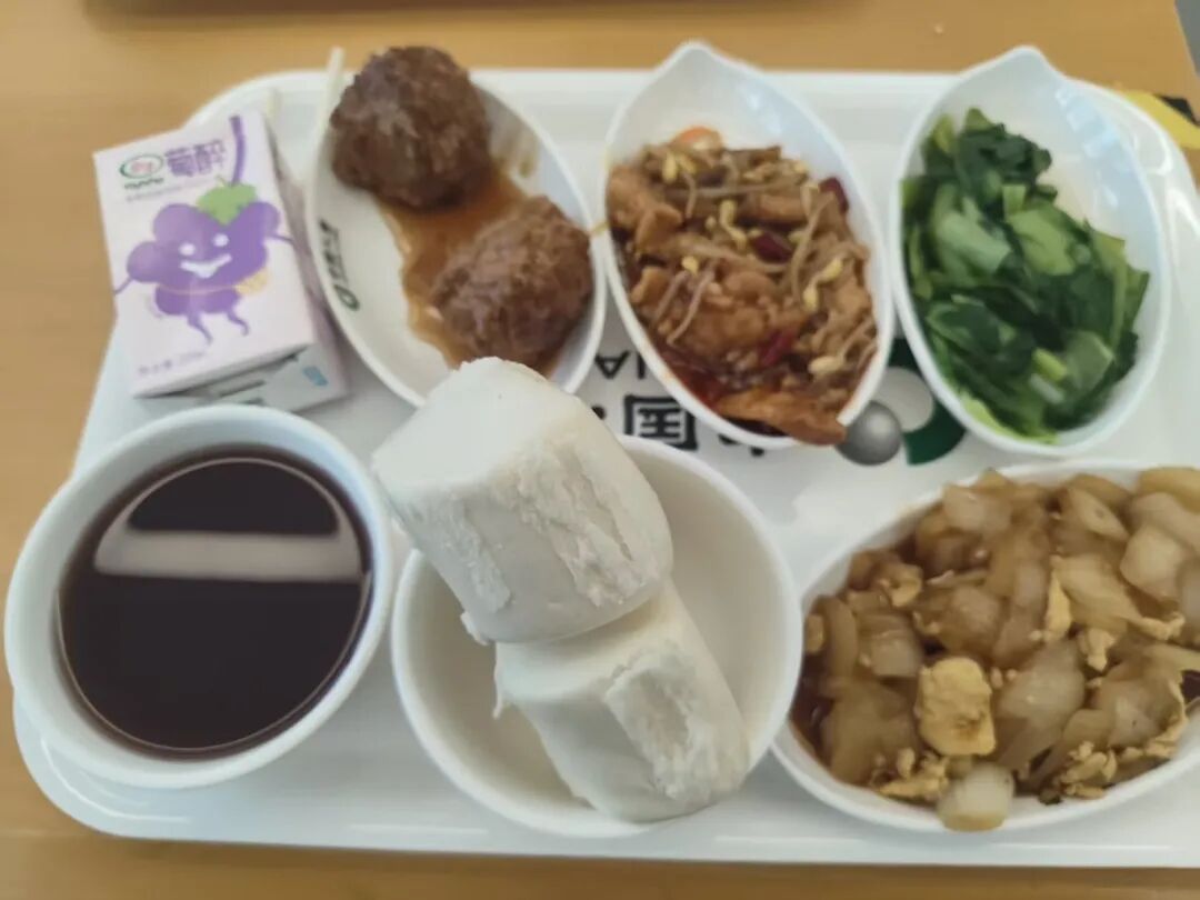 公司食堂伙食.jpg