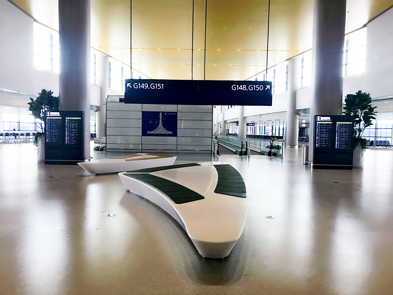 3.城市公共标识-上海浦东国际机场-微信图片_20240626104118