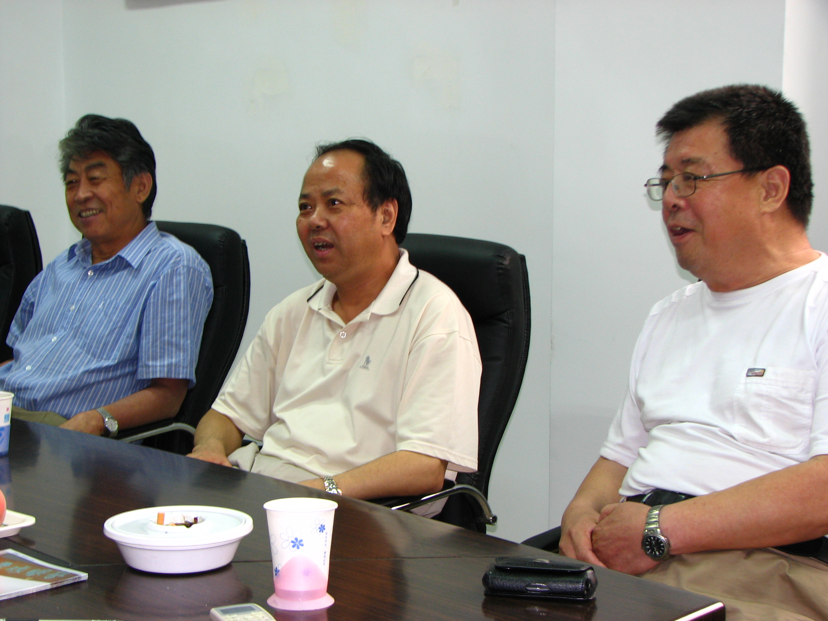 国务院参事、时任教育部职业教育与成人教育司司长黄尧同志到我单位指导工作