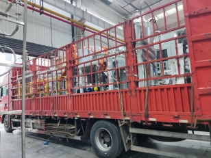 青龙-50K量产型精准包覆设备装车实拍
