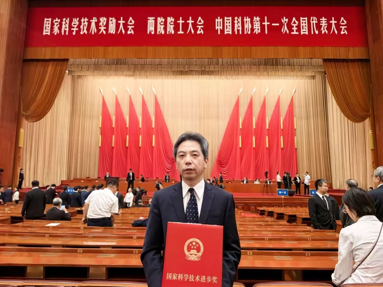 数据公司朱衍波团队科研项目荣获国家科学技术进步奖一等奖
