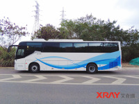 11米健康体检车外观-1