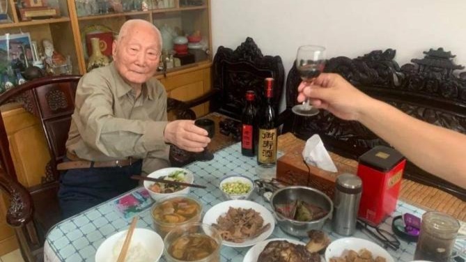 【御见未来 寿启新章】御寿堂22周年感恩答谢会暨颜百岁临床级灵芝孢子油上市发布会