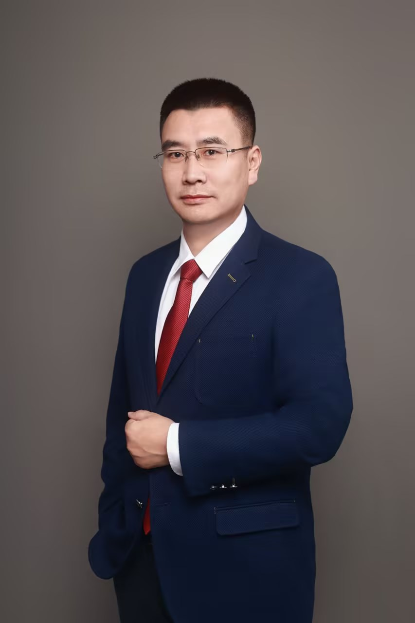 建筑房地产部主任