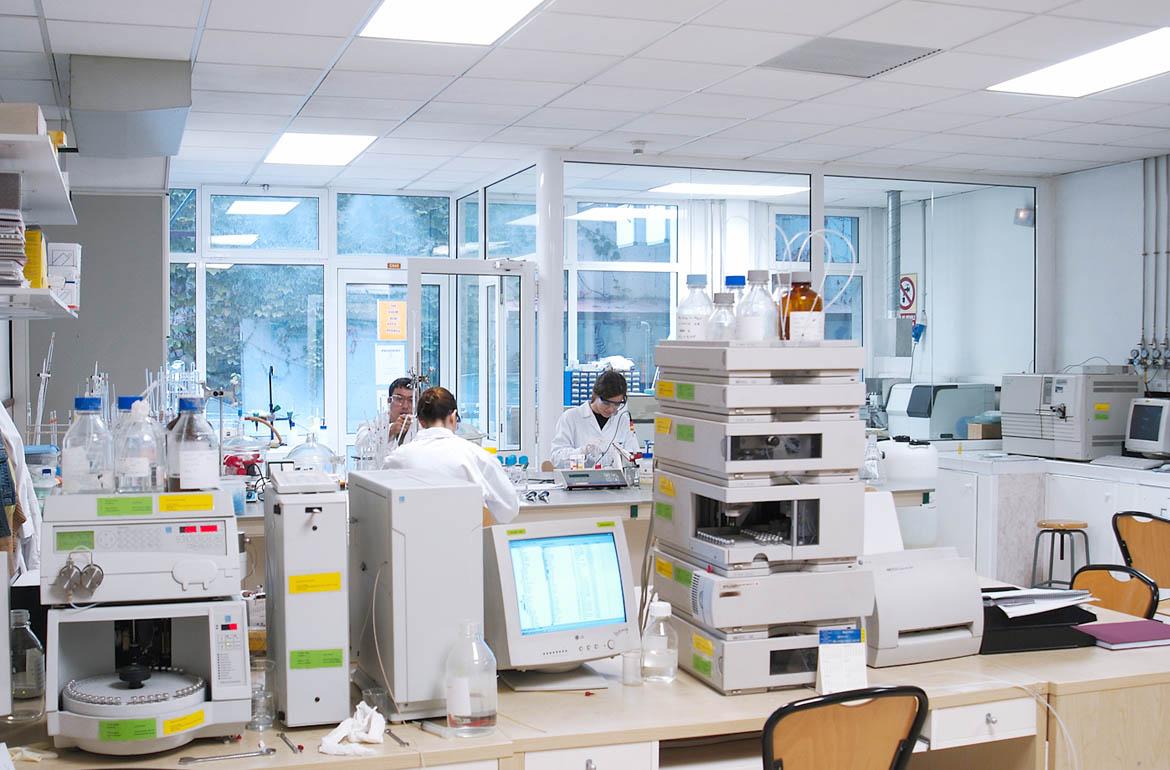 laboratory equipment sourcing