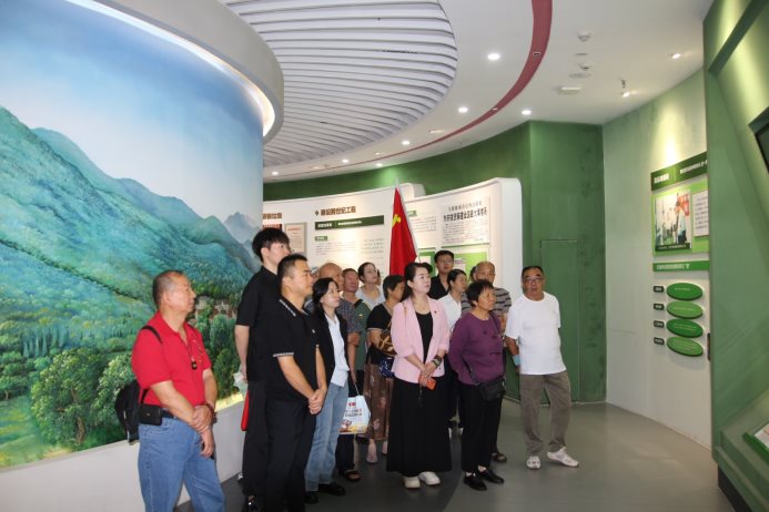 E:\党务相关\2026年党日活动相关\七一党日活动\图\IMG_8287.JPG