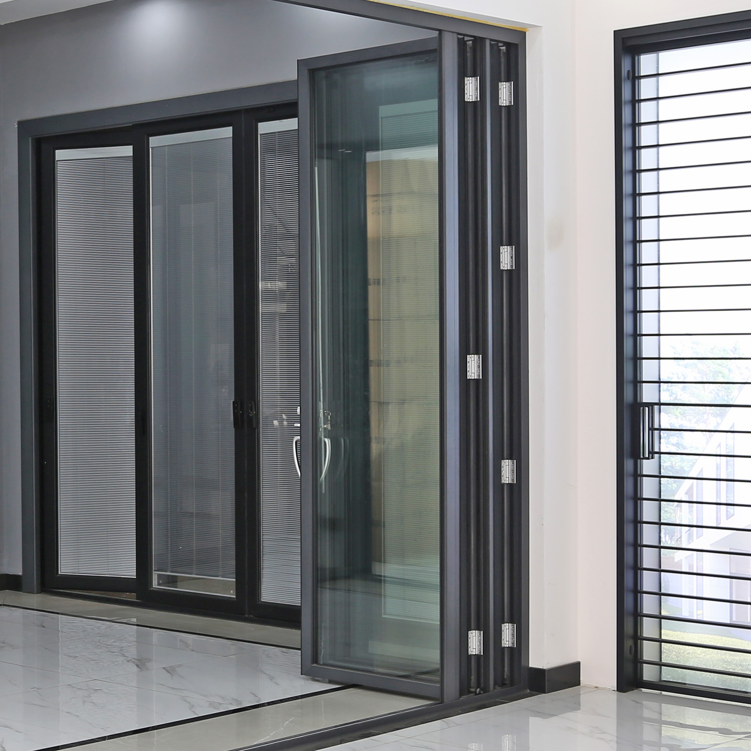 68seriesfoldingdoor-3U0A6960