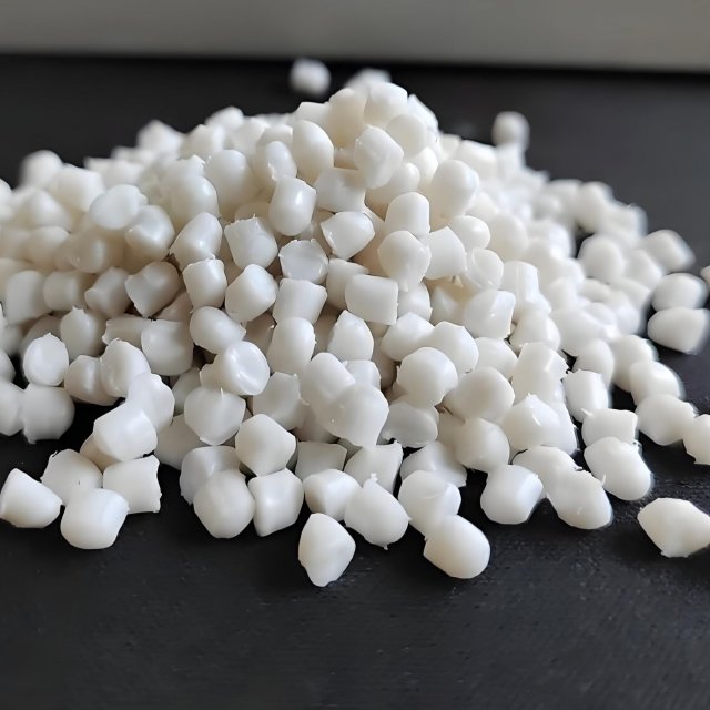 PVC白色原料-3