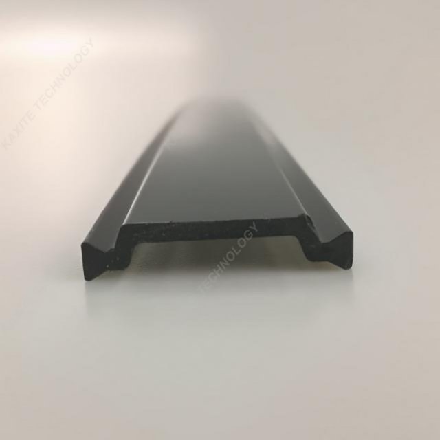 Cthermalinsulationstrips-488