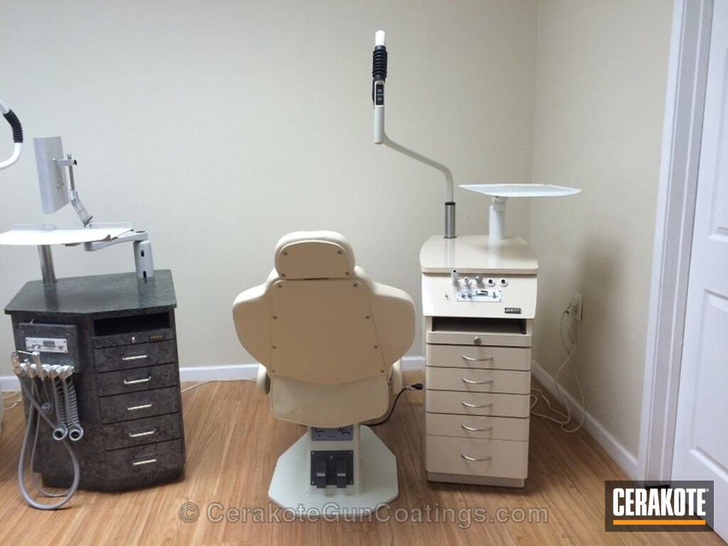 h-140-bright-white-with-h-199-desert-sand-25966-full