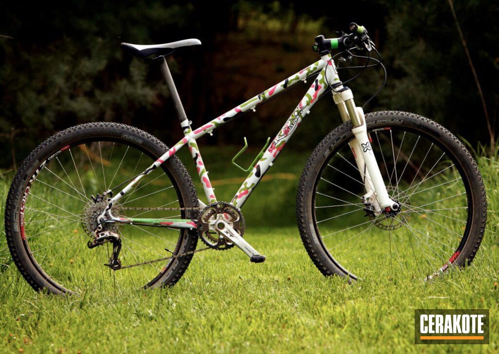 groovy-cycle-works-h-141-prison-pink-with-h-140-bright-white-and-h-168-zombie-green-7204-full