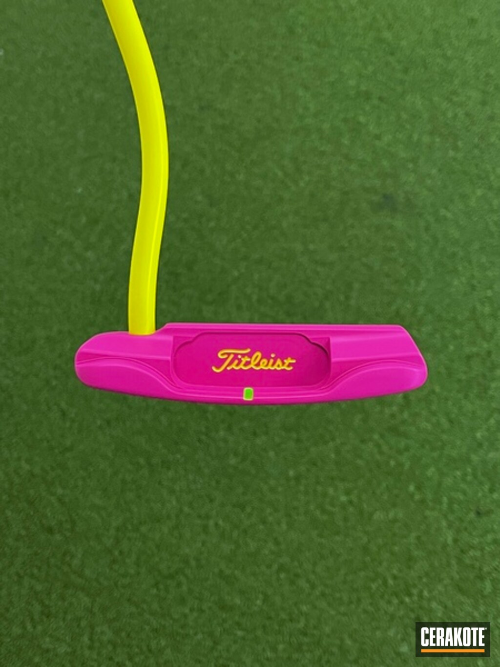 titleist-putter-coated-with-cerakote-in-lemon-zest-and-prison-pink-thumbnail