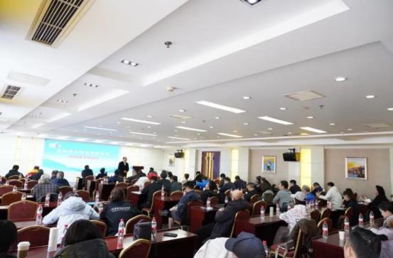 69c37ca4ed1ea0ea95d61e3e7a23a4bd63dcff69