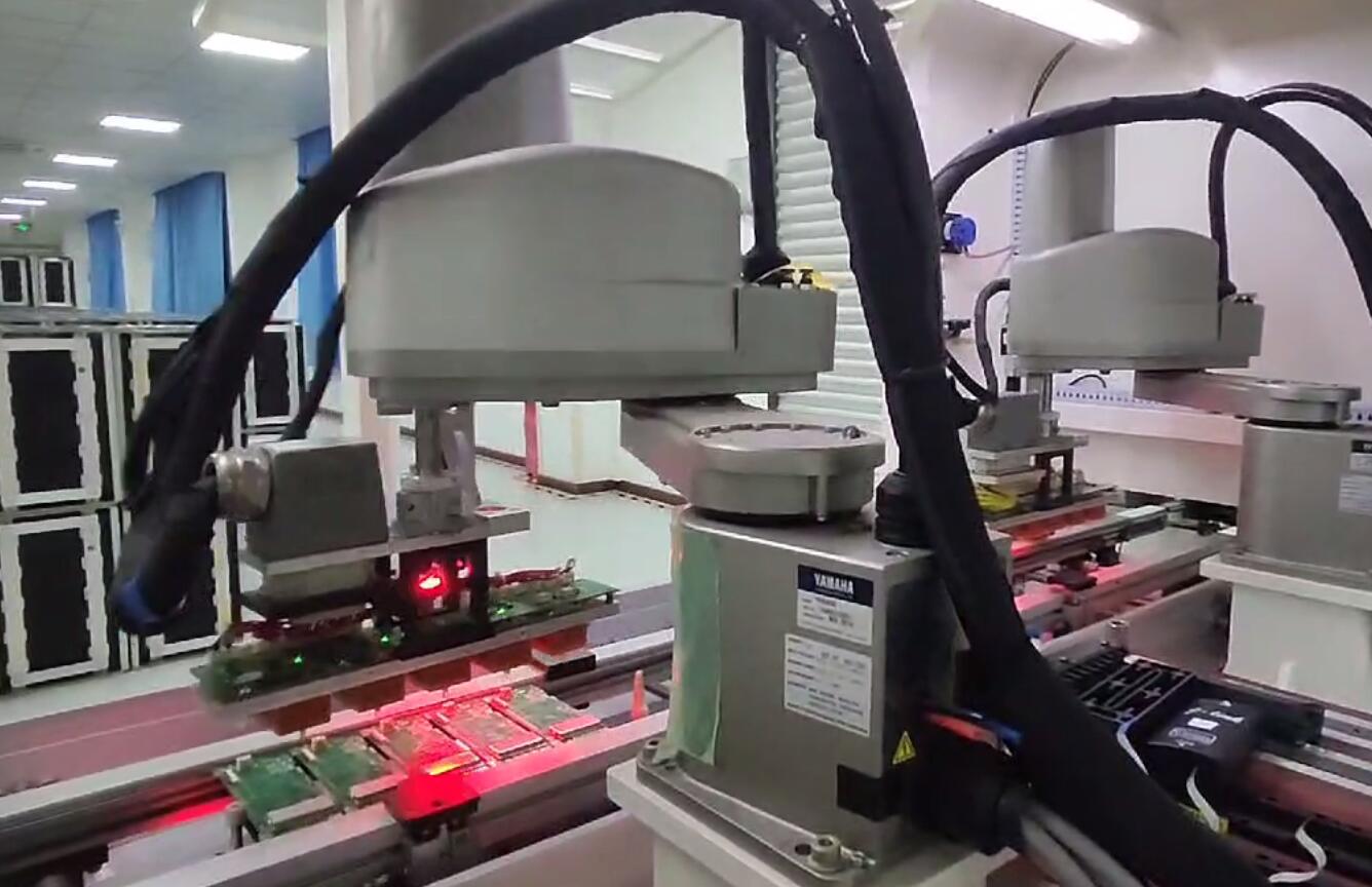 案例-四川嘉越智能小字符喷码机为燃气表PCB电路板提供标识喷码
