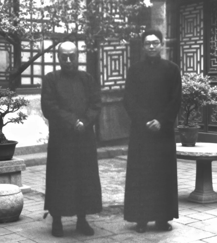 施今墨与祝谌予师徒合影