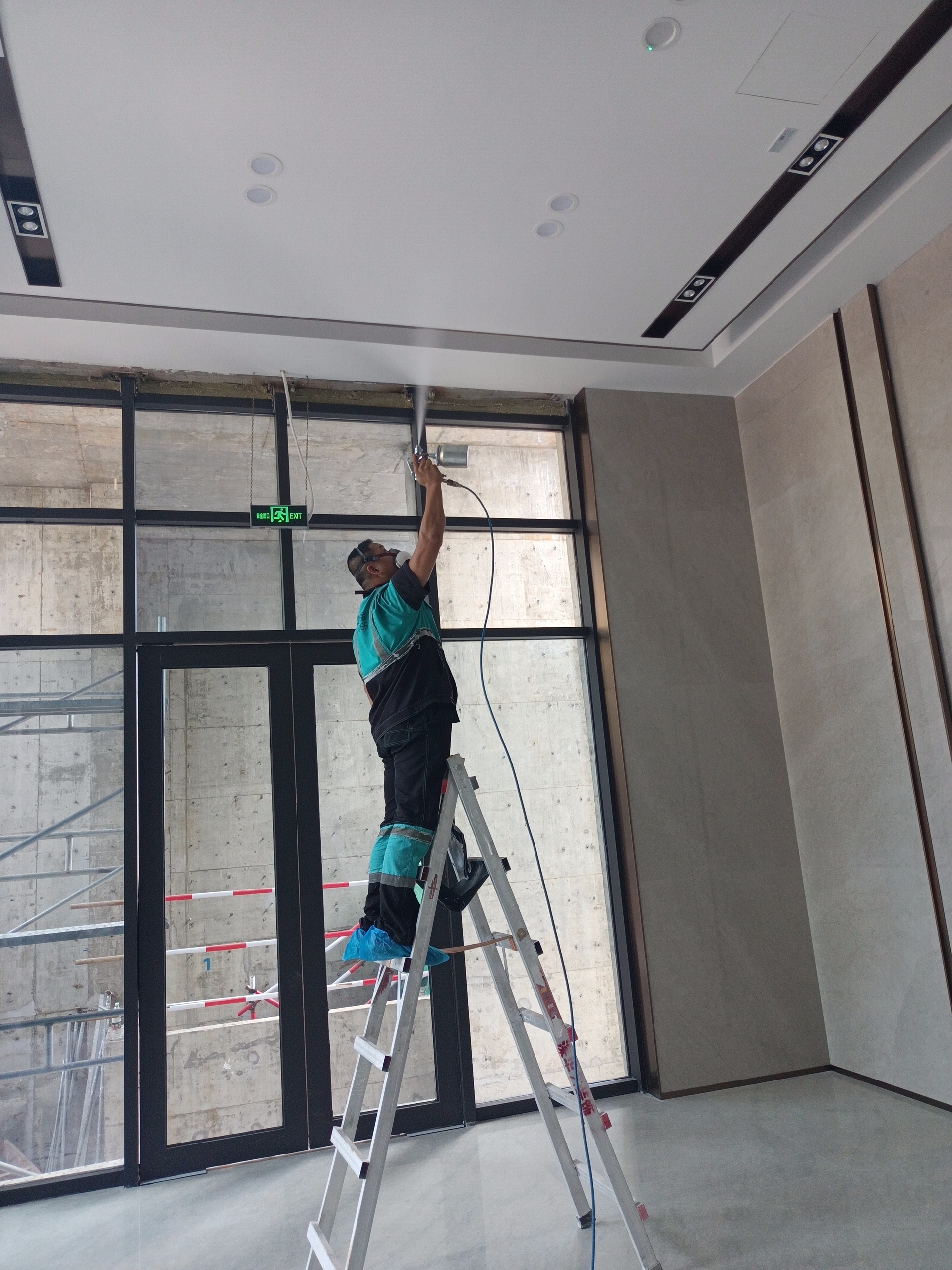 深圳市深业云筑营销中心施工现场无码-f39e93d1d89feec415367bcb4271bb0