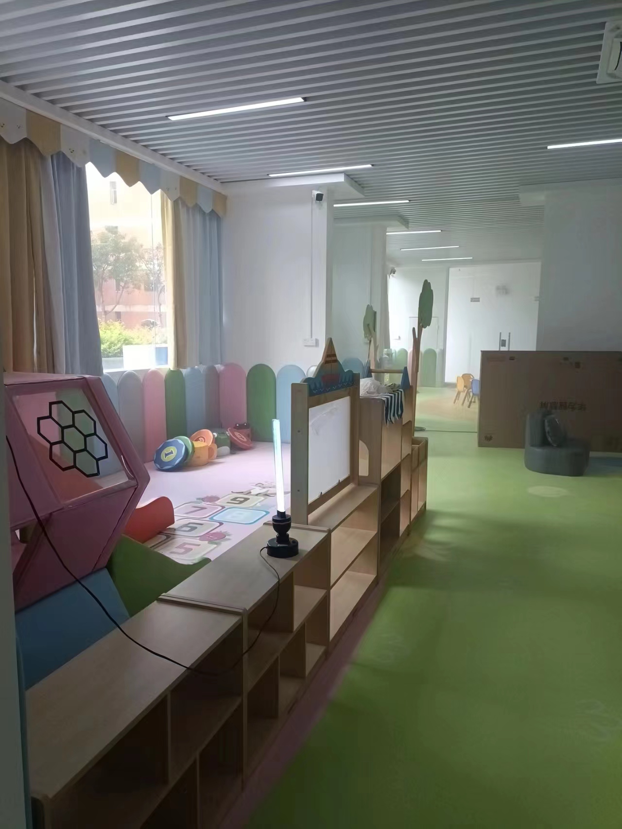 广州南方学院儿童之家施工治理现场-32c66f956e9d0bcd67c51ca89559d69