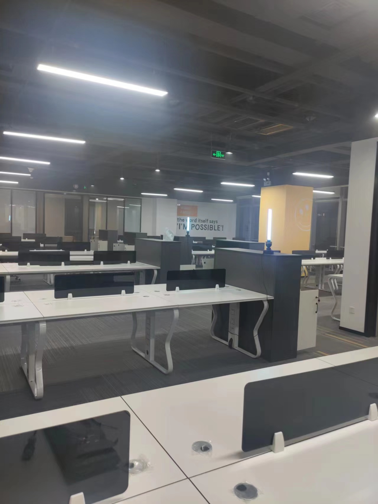 广州市琶洲岛华新中心施工治理现场-5bb891af1d3235f1077028e69cee20c