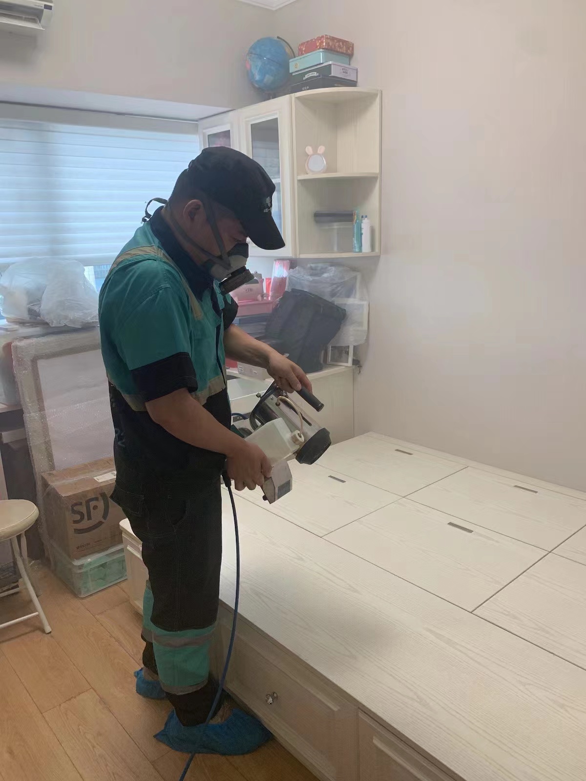 海珠区中海橡园国际施工治理现场-be3bc83783226bc23c6dedbe3fb2556