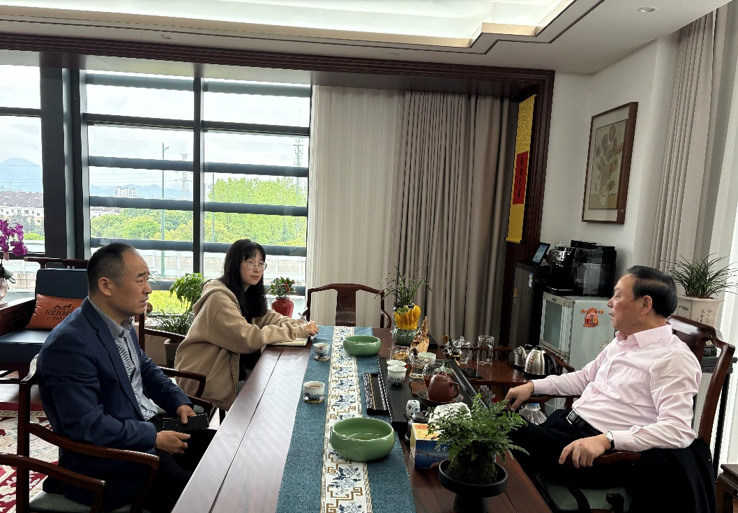 越城区工商联党组书记李永伟来长业建设集团走访
