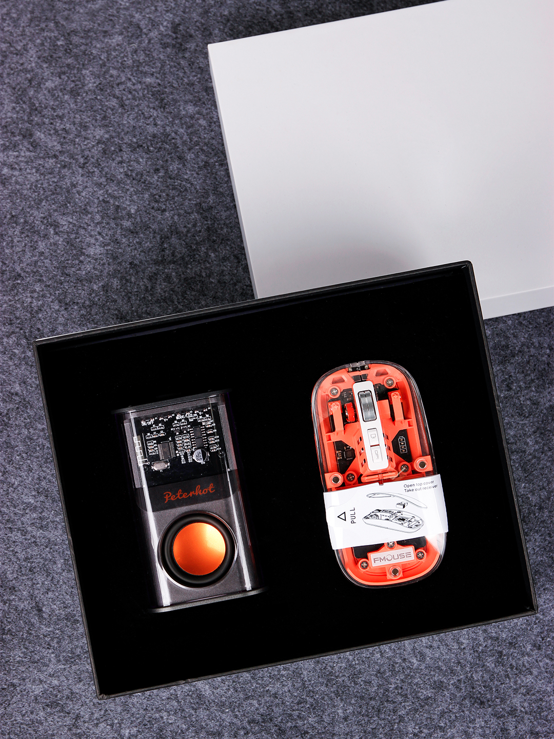 LC-0931透明机甲蓝牙音箱+LC-1603/M133透明鼠标套装礼盒
