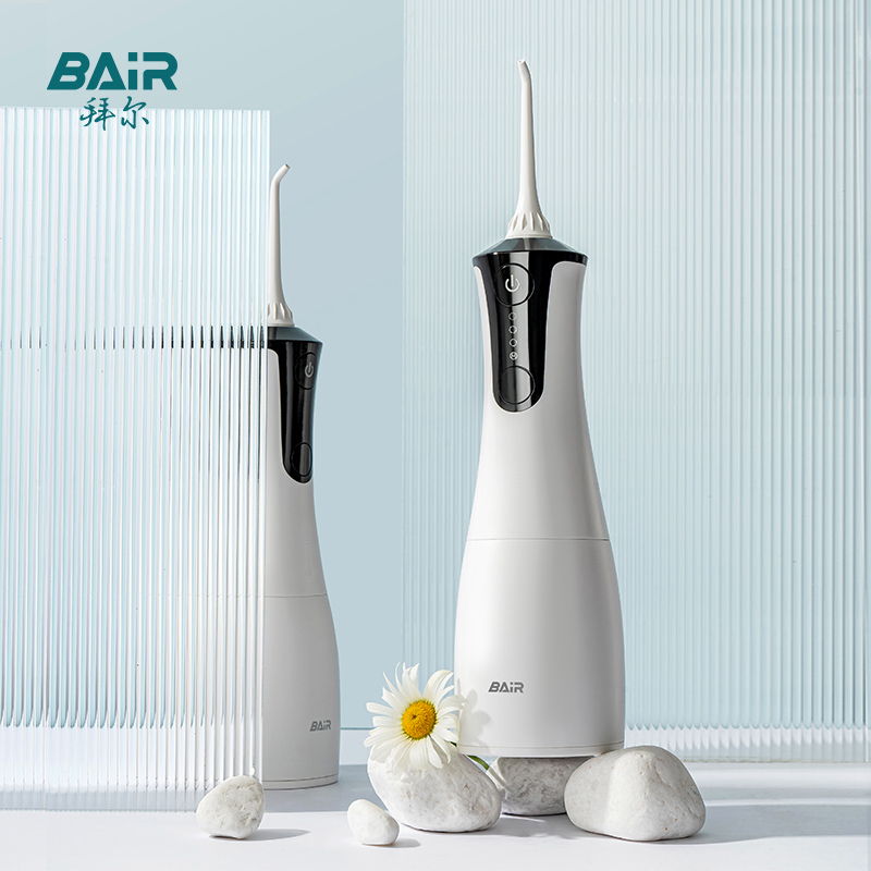 拜尔 M4 拜尔 M4 电动冲牙器｜300ml可拆水箱·DIY水压·重力球取水·IPX8防水·感应充电 产品功能与规格详情图 01