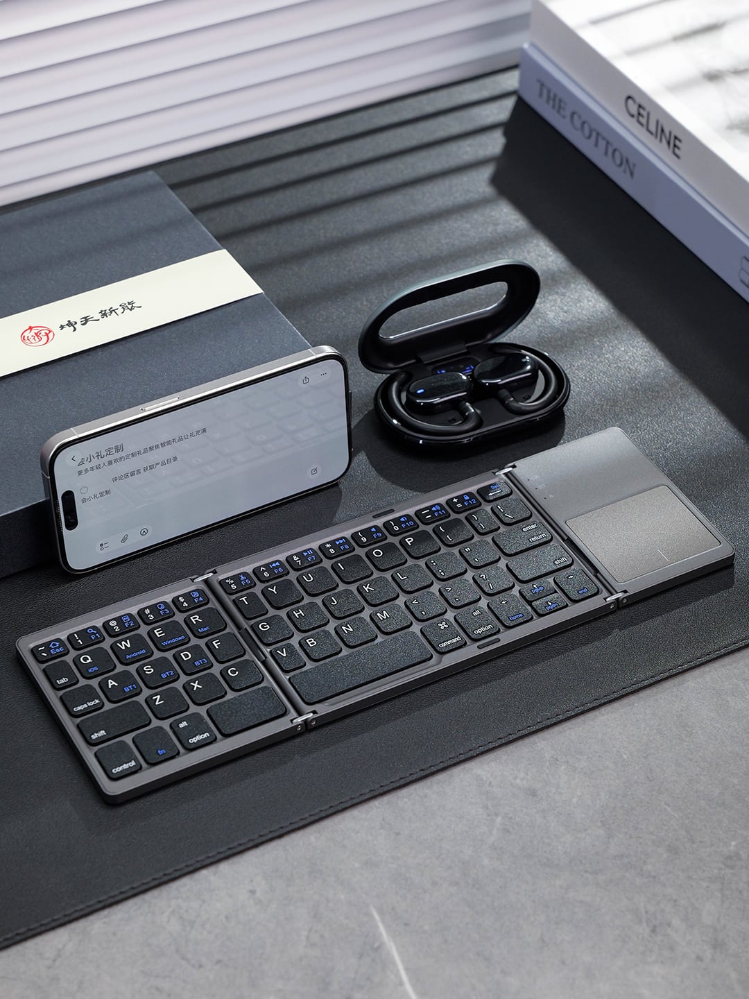 JM23 AI翻译耳机+LC-1602三折蓝牙键盘礼盒产品图 5