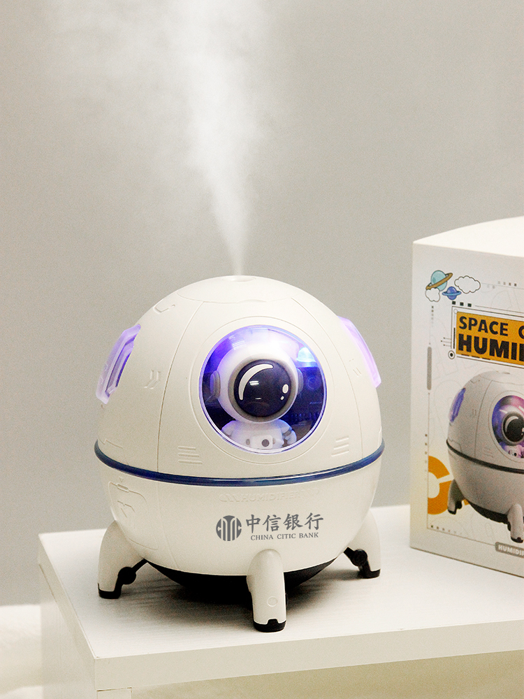 LC-0802 太空舱加湿器桌面迷你加湿器办公室空气加湿器创意小家电