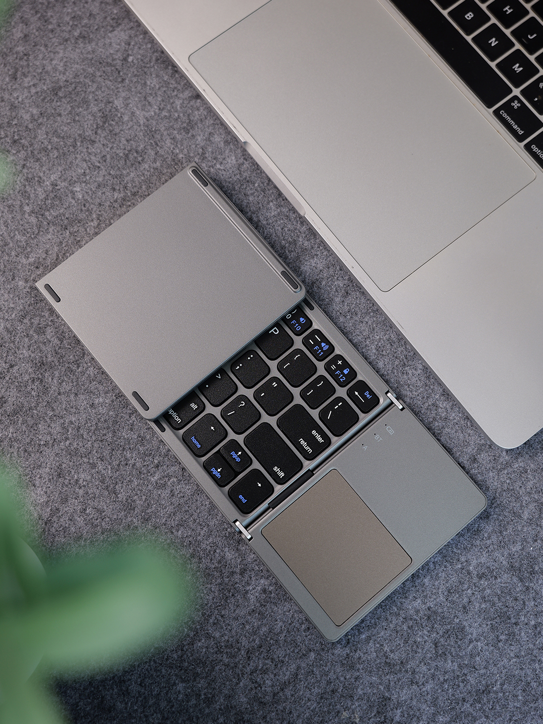 S9B无线充+LC-1602三折蓝牙键盘产品图 6