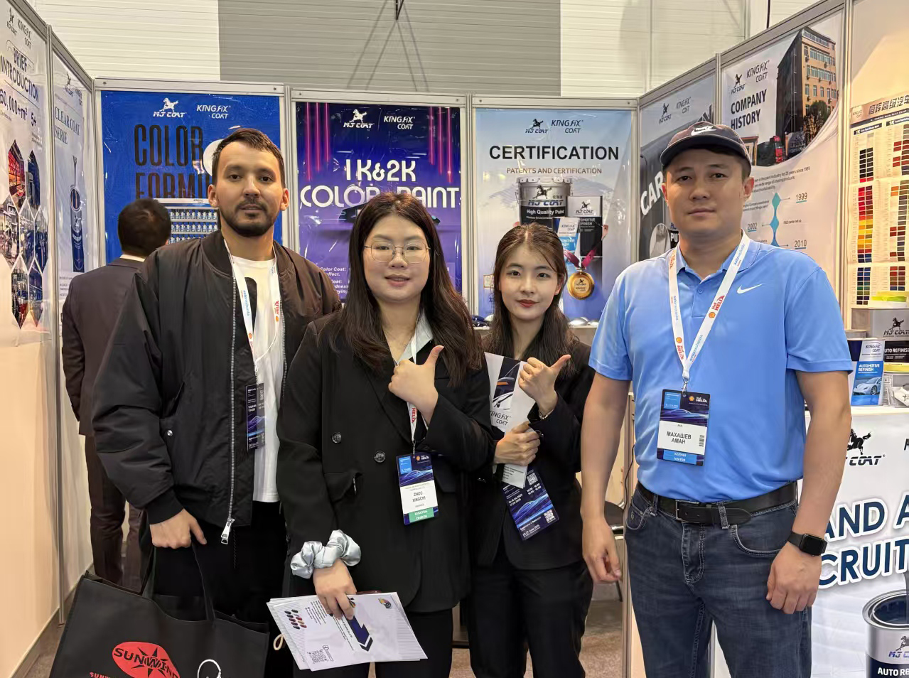 PC-通栏容器06-我们的团队01