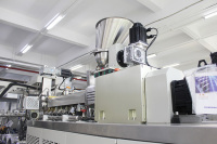 3台双螺杆共挤PET聚酯薄膜试验机