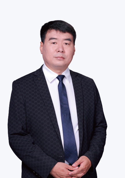 现任两所直营校后勤校长，资深校园后勤管理专家，多年后勤管理经验；保障校园餐饮安全与管理体系，学校多年无重大安全事故，获评衡水市年度重点单位治安保卫工作先进单位；严格把控食材采购与餐饮品质，不断优化品种与质量，赢得师生和家长广泛好评。