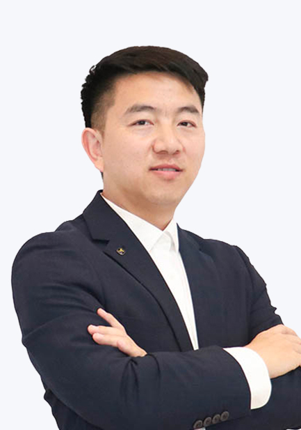 多年高三年级全周期管理经验，主抓班级管理与德育工作，擅长在备考高压中构建稳定、向上的年级生态；所带年级本科及一本上线率屡创新高，培养众多985、211学子，以“严管厚爱”激发学生潜能；连续获评优秀年级主任、模范班主任，所带班级获评优秀班集体，管理成果多次获市级表彰。