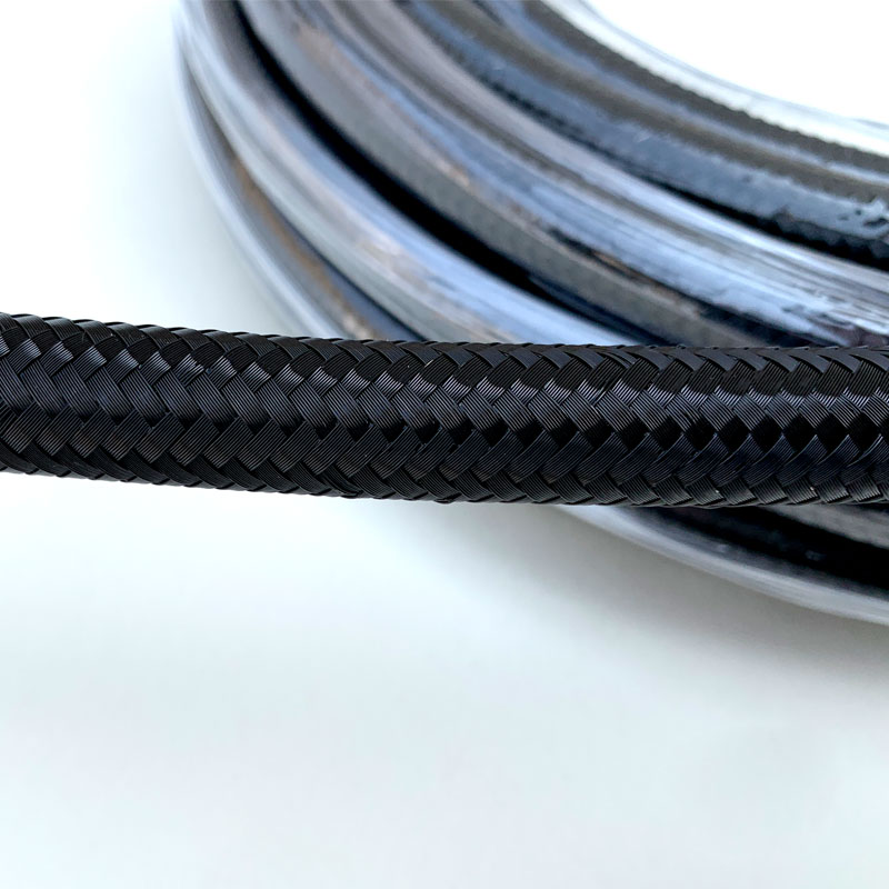 ss-black-3