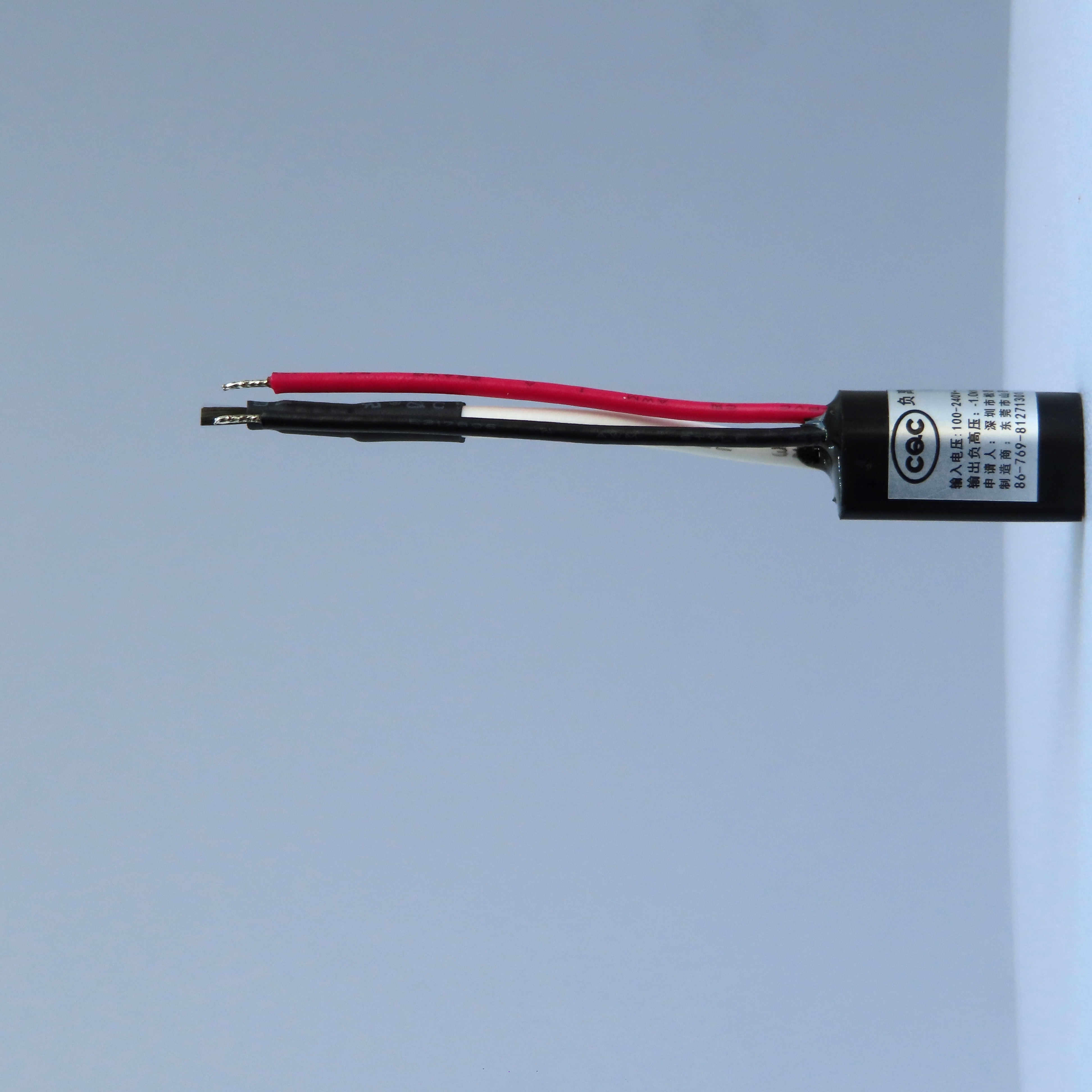 F2TVS_3588