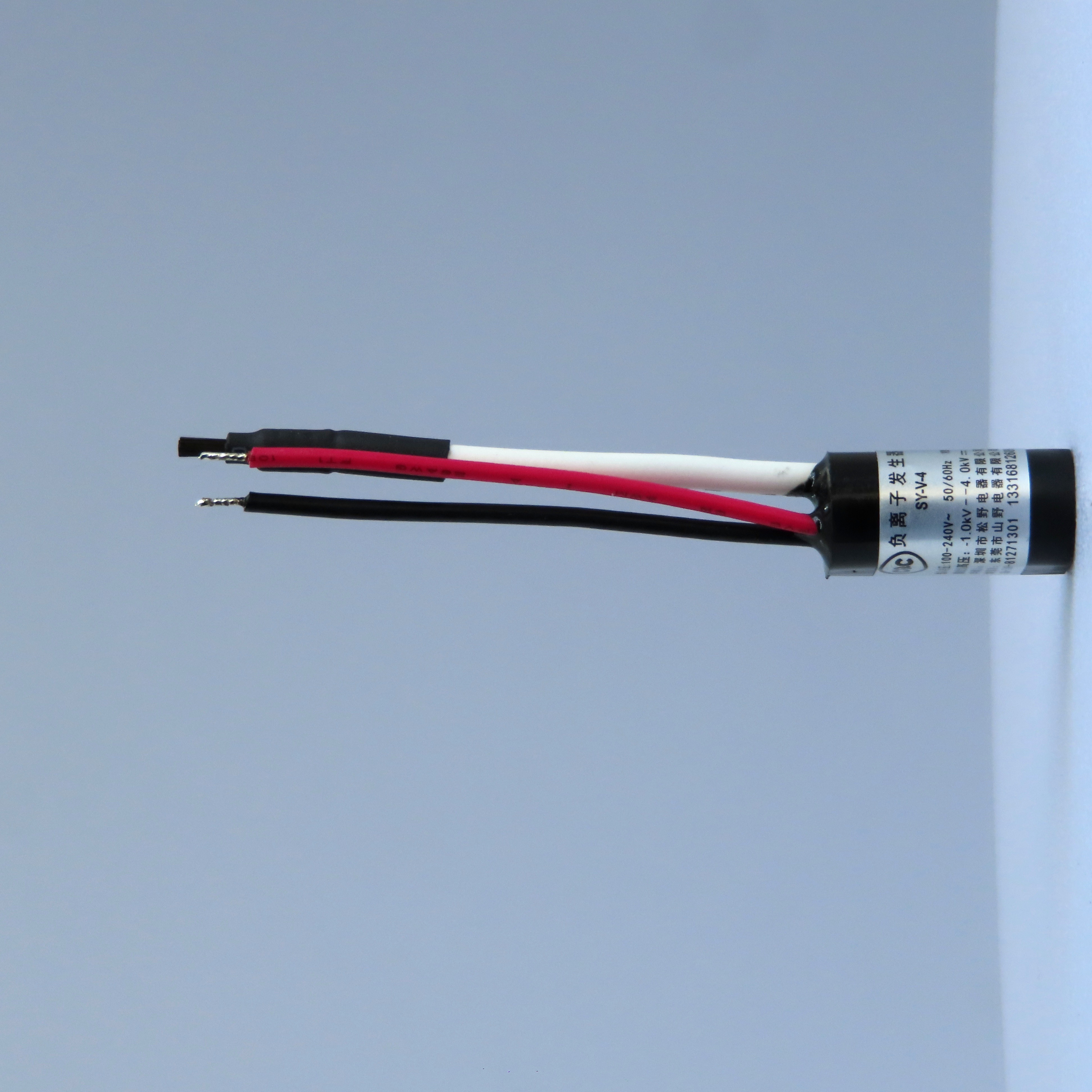 F2TVS_3589