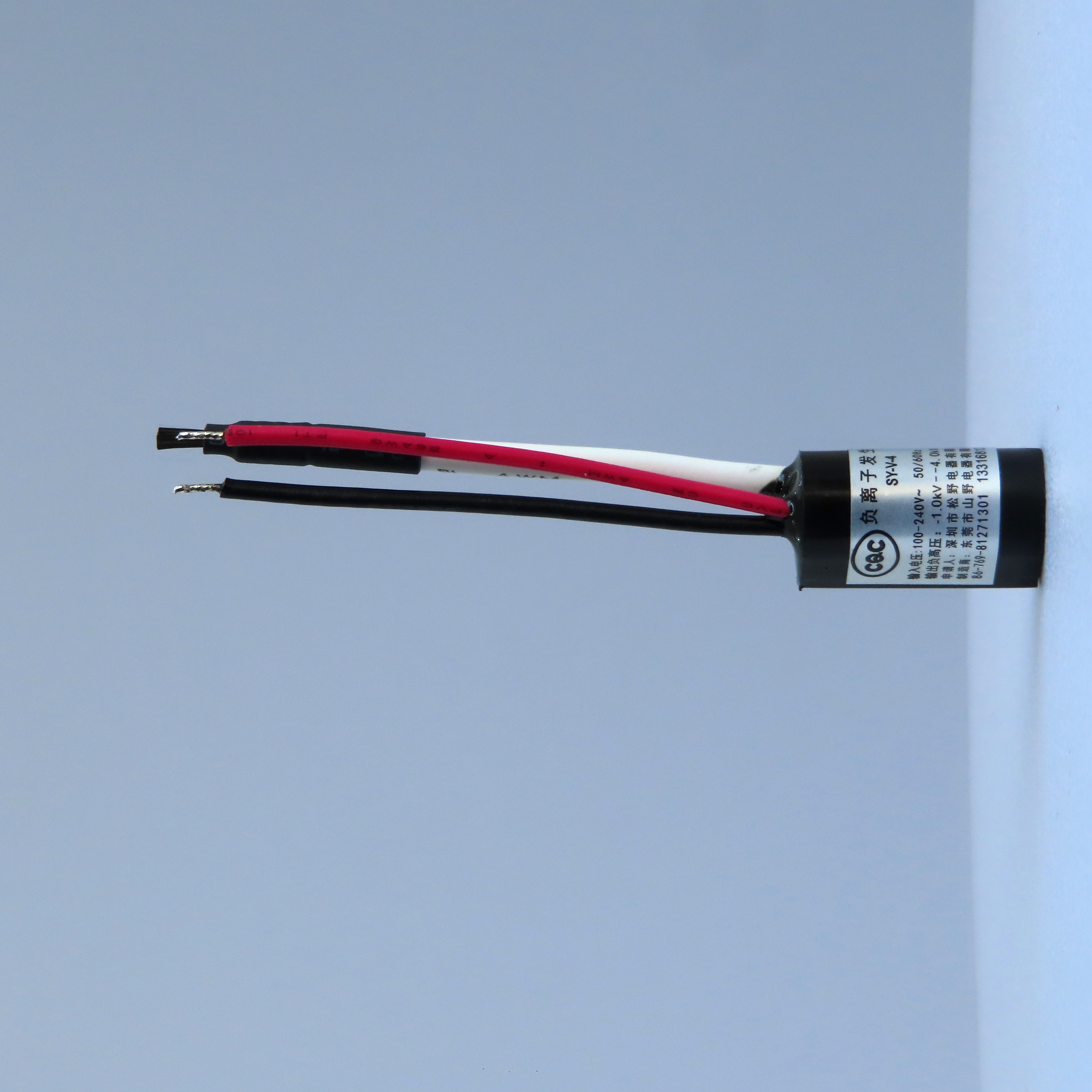 F2TVS_3590