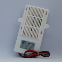 Q2UOPH500_3782